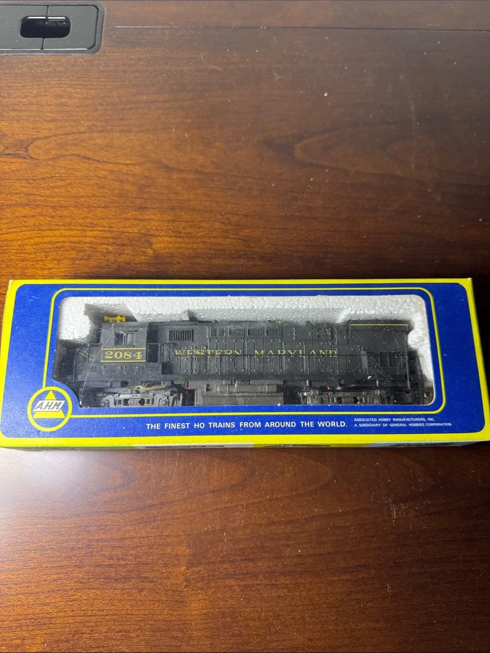 AHM Western Maryland HO Scale Diesel Locomotive (New)